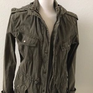 Aritzia Talula Trooper Jacket S